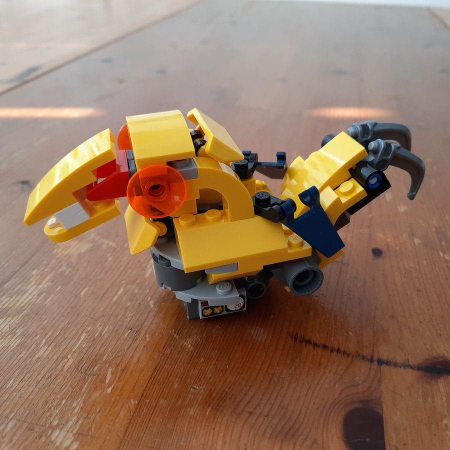 Lego 2024 31090 alternative