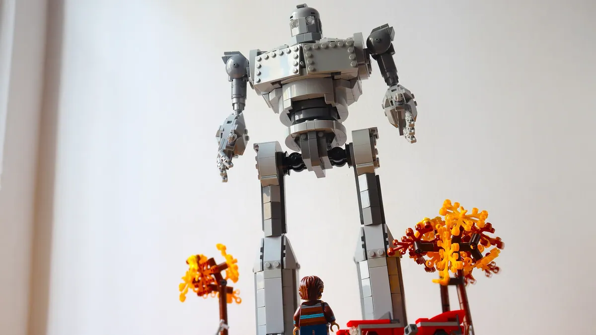 LEGO IDEAS - The Iron Giant