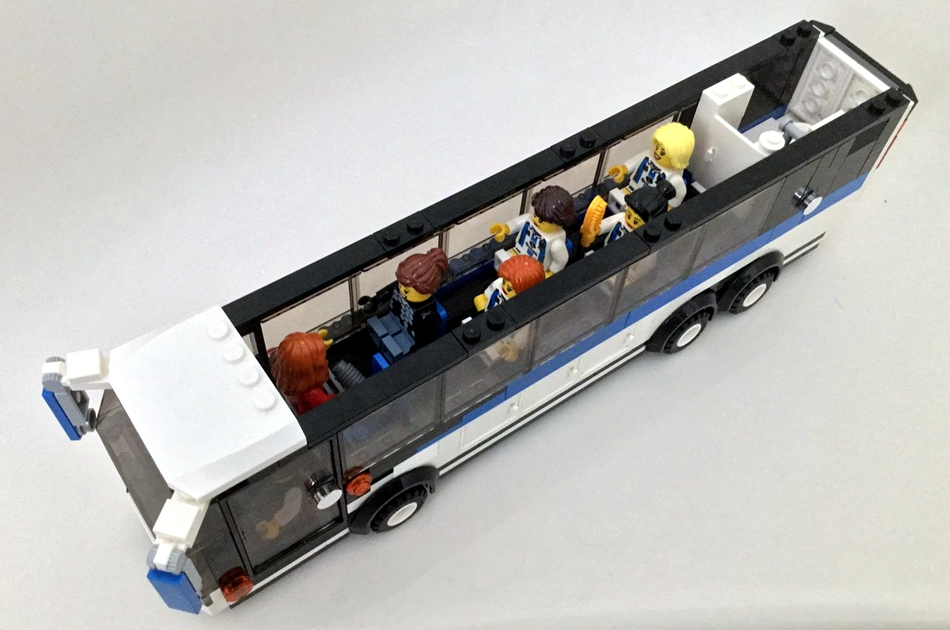 LEGO IDEAS - Team Tour Bus