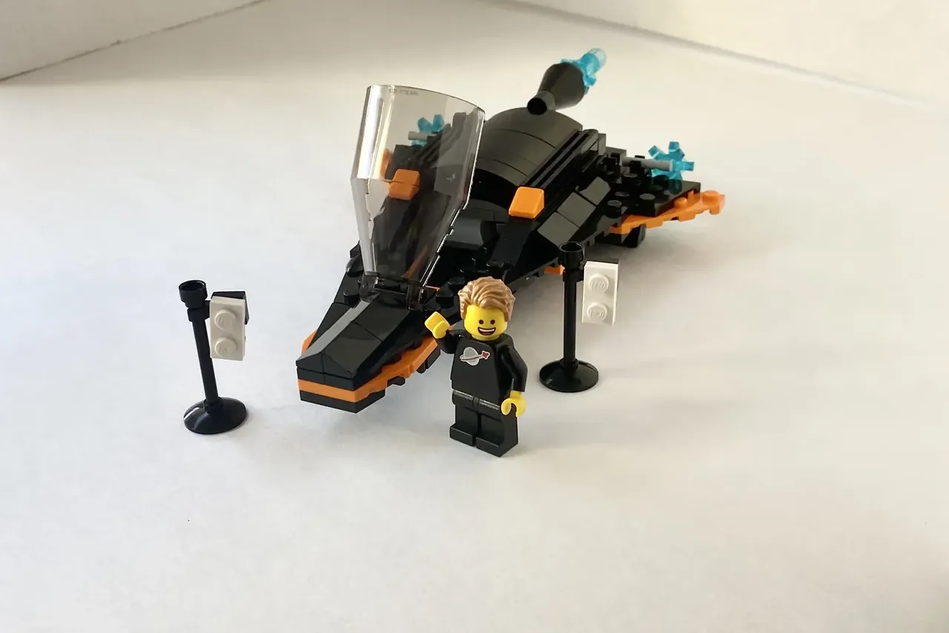 Lego black online space