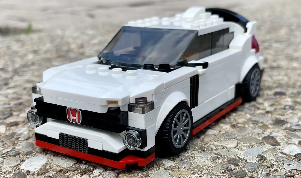 Lego type online r