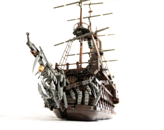 pirate ship flying dutchman