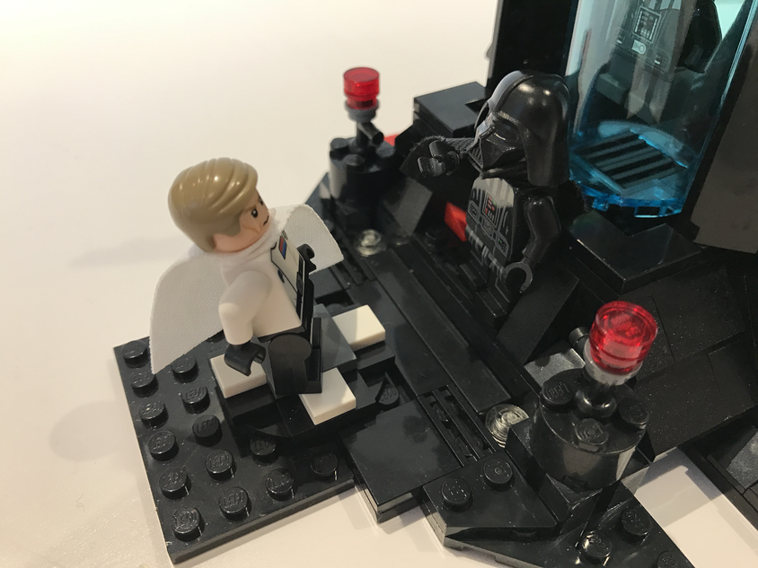 LEGO IDEAS - Darth Vader's Castle 