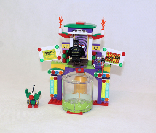 lego dunk tank