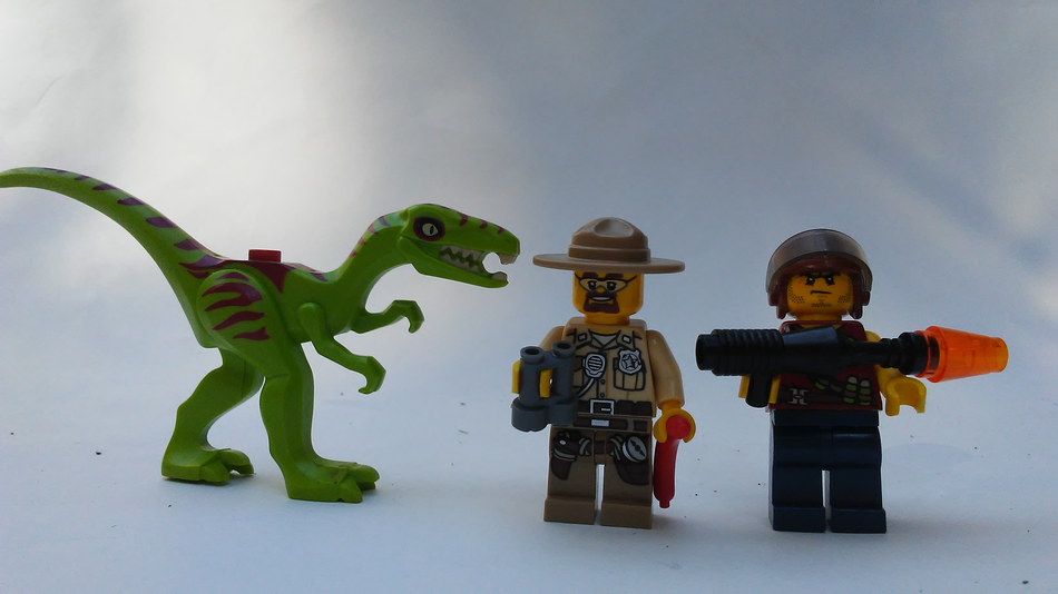 Small best sale lego dinosaur