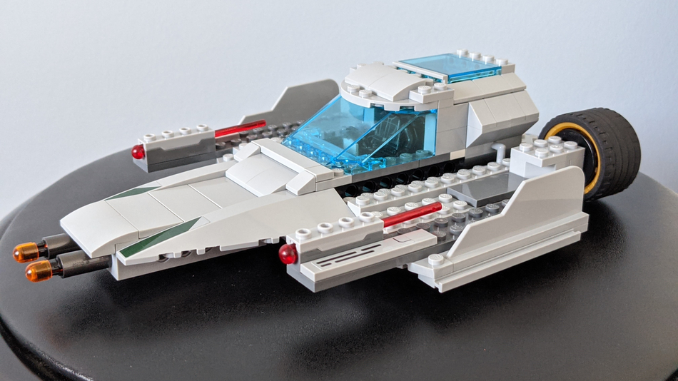 The latest LEGO Ideas project jets past 10,000 mark