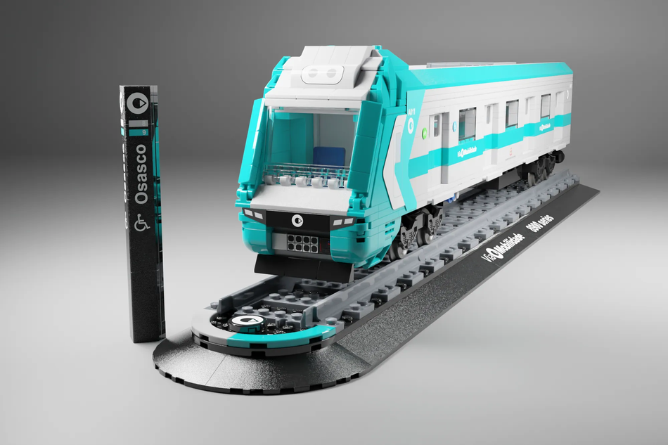 LEGO IDEAS - ViaMobilidade 8900 Train (Metro of São Paulo)