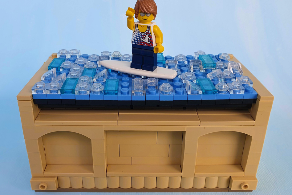 LEGO IDEAS - We love sports! - Surfing the Wave Kinetic Sculpture