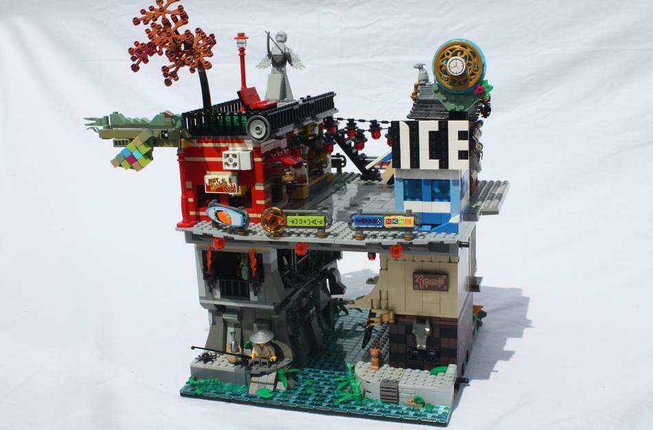 LEGO IDEAS Downtown Ninjago City