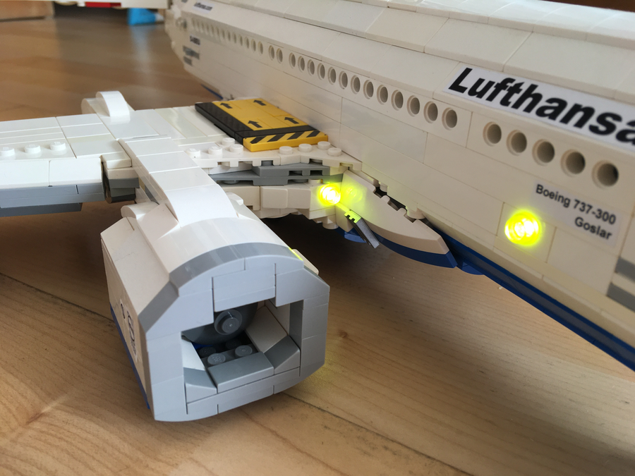 Lego cheap lufthansa plane