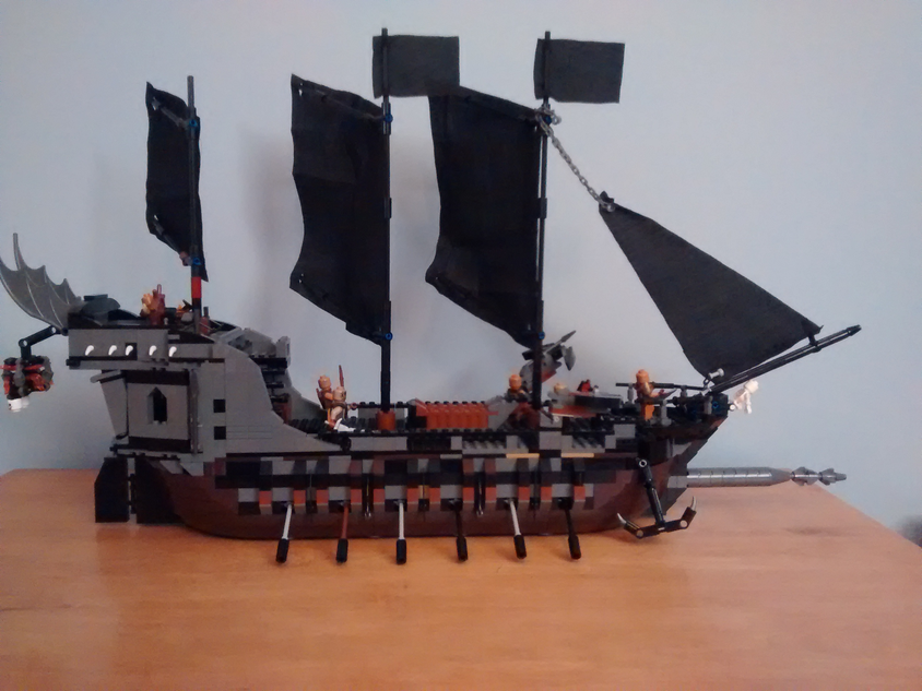 LEGO IDEAS Orc Pirate Ship