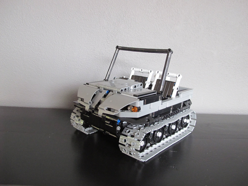 Lego technic tracked online vehicle