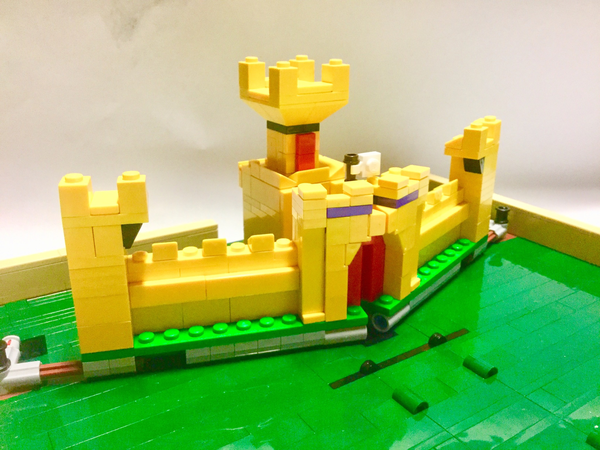 lego yellow castle
