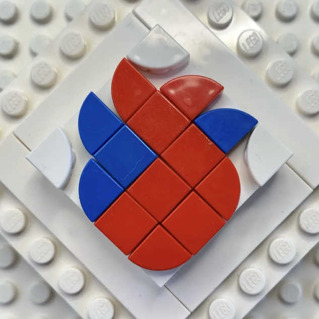 LEGO IDEAS Build a Heart Share the Love Dot Built