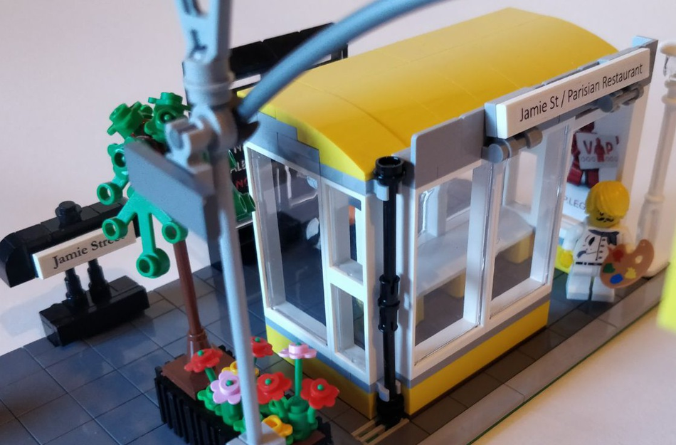 Bus stop lego sale