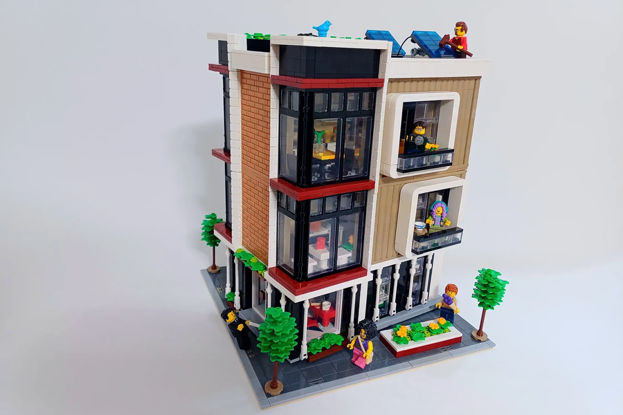 LEGO IDEAS CHANEL Store in Beverly Hills