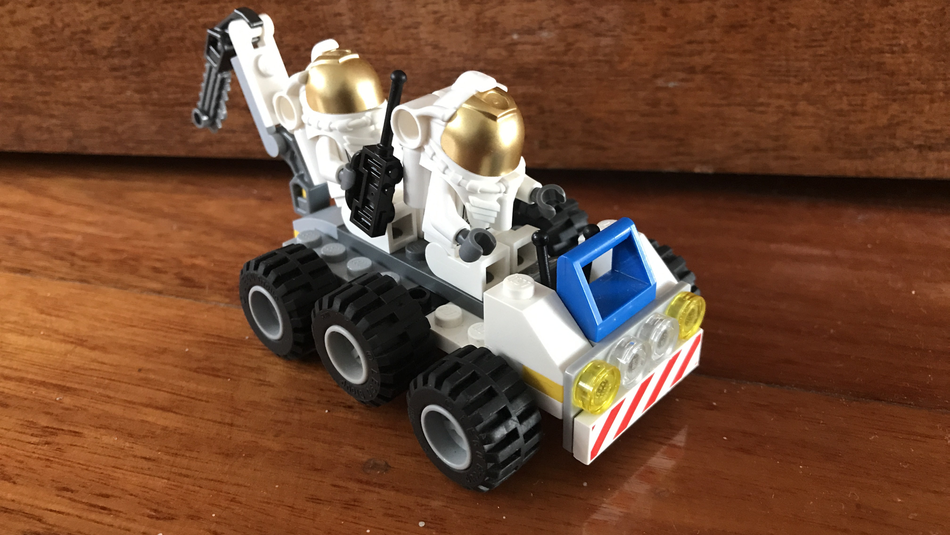 Lego 2024 moon buggy