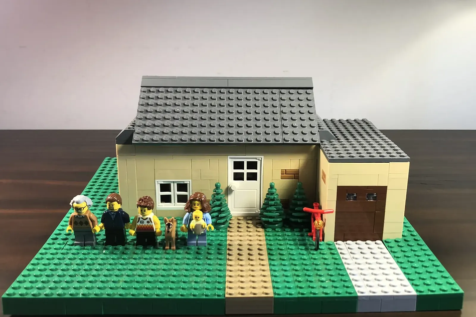 Lego idea house minifigure hot sale