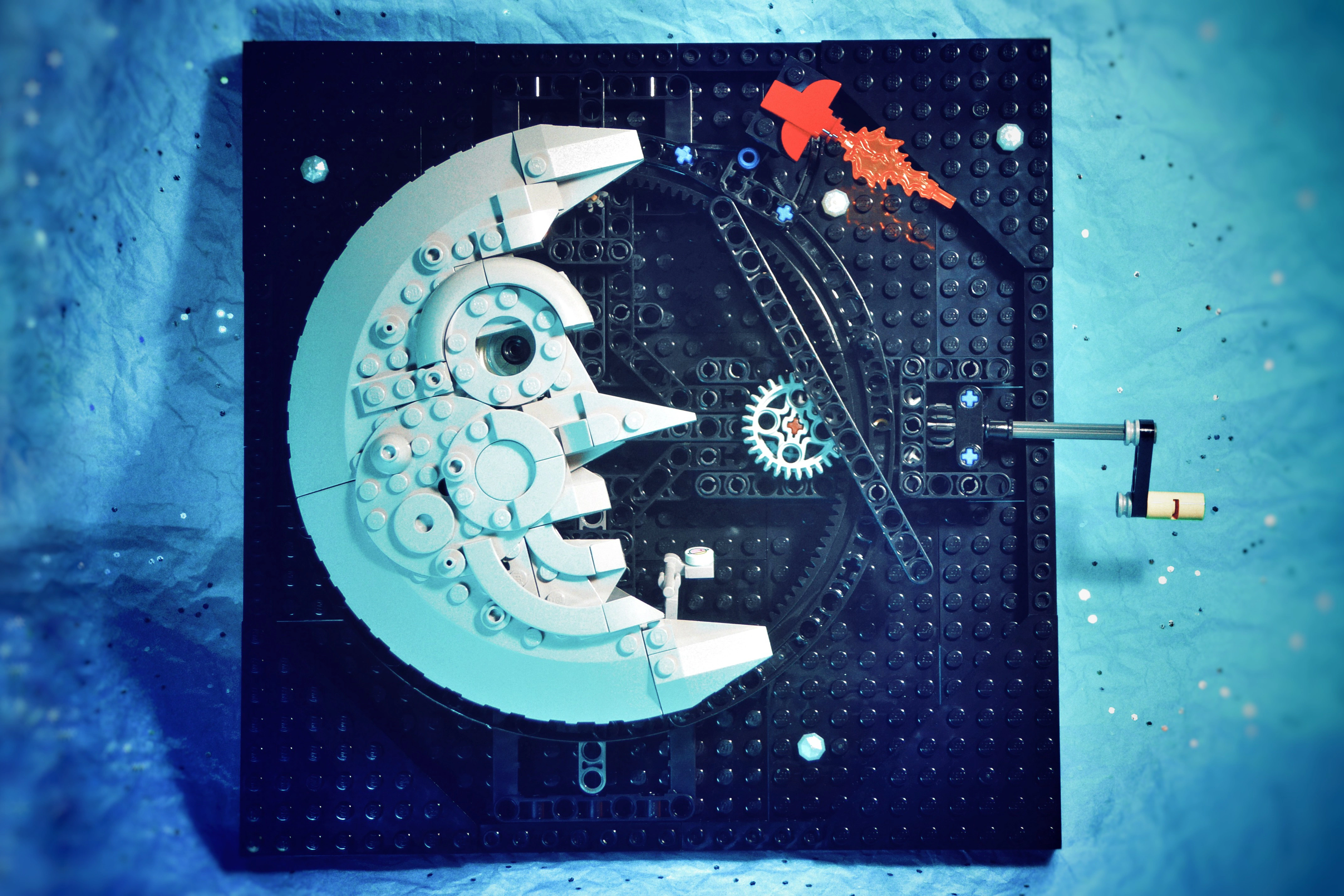 Mr Moon | LEGO® Ideas