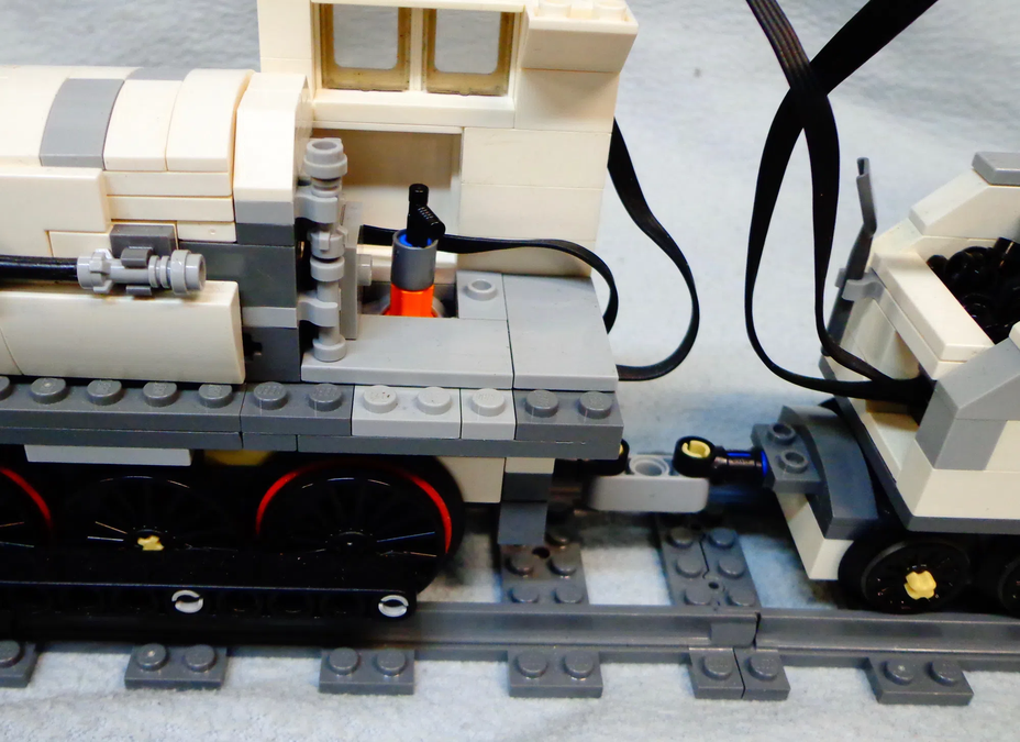 LEGO IDEAS - Fully Functional Remote Control Train