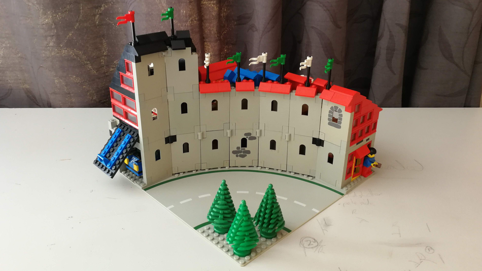 Lego classic 2024 castle moc