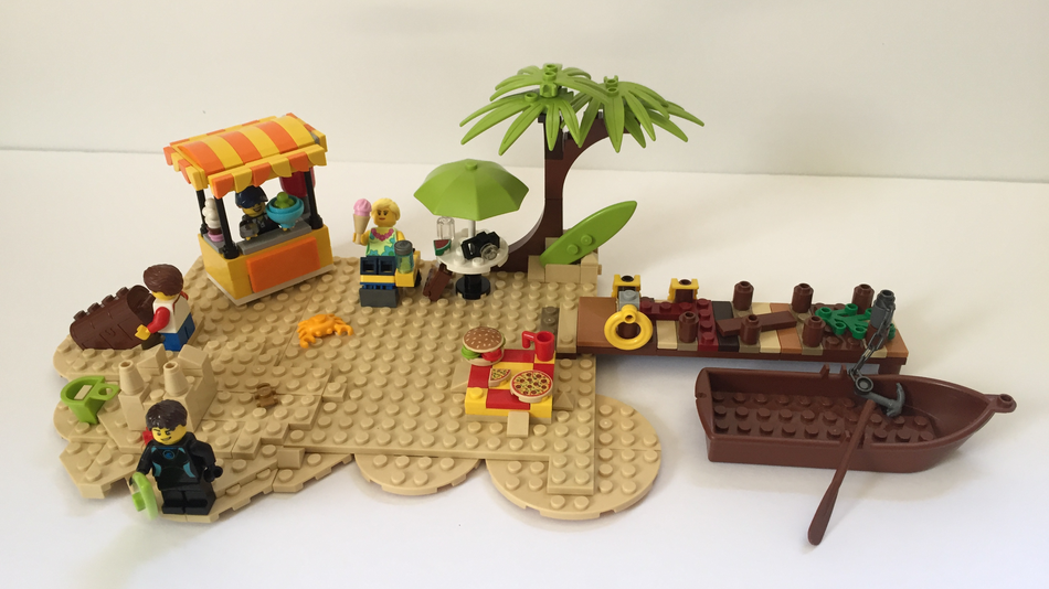 Fun at best sale the beach lego