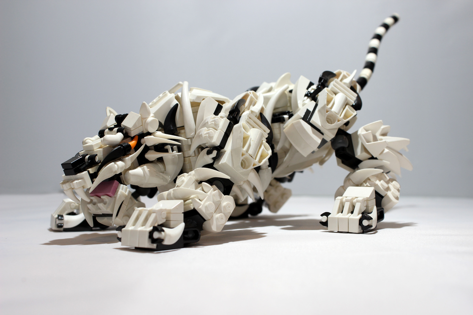 LEGO IDEAS White Tiger