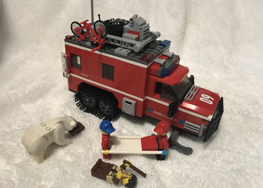 Lego 2024 technic ambulance