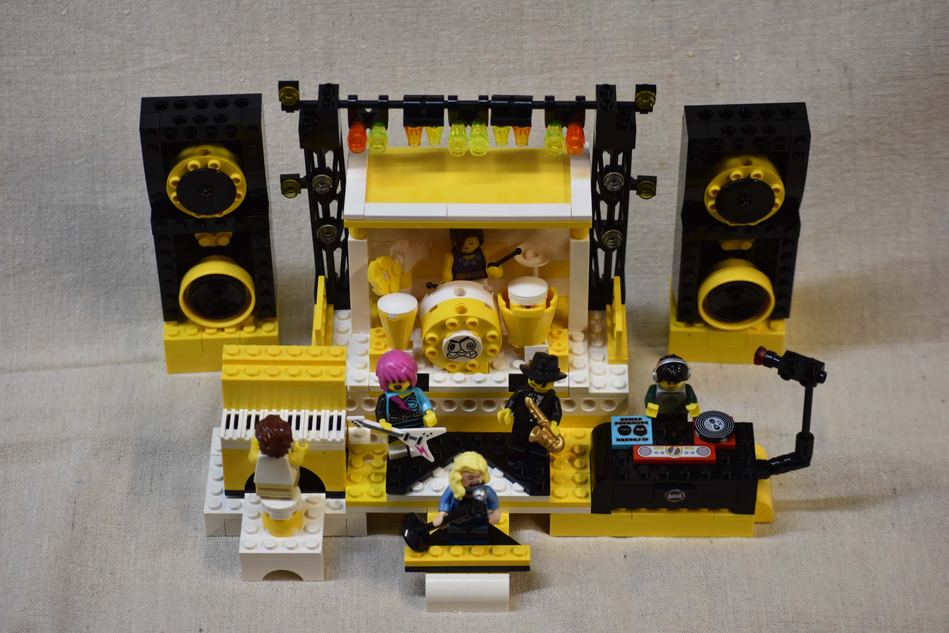 Tutorial: Simple Method to Extract Music from LEGO Universe - LEGO Universe  - Rock Raiders United