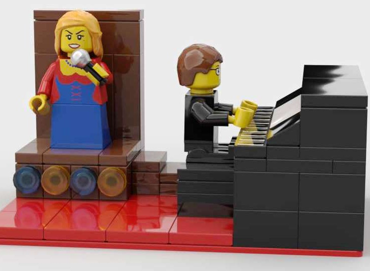 Lego piano player new arrivals