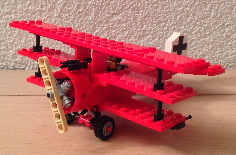 Red baron lego online set