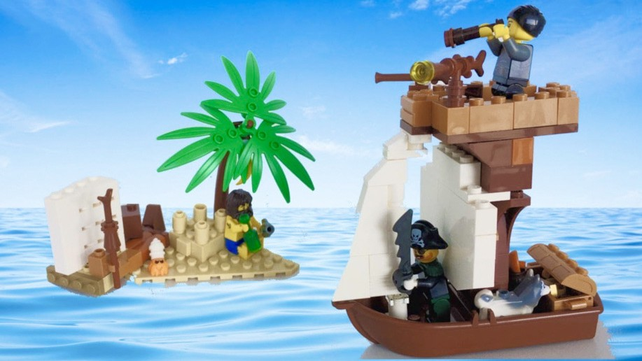 Lego small pirate online ship