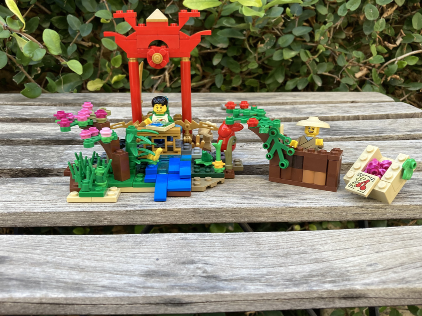 LEGO IDEAS - Japanese Cherry Garden and Fruit Stand