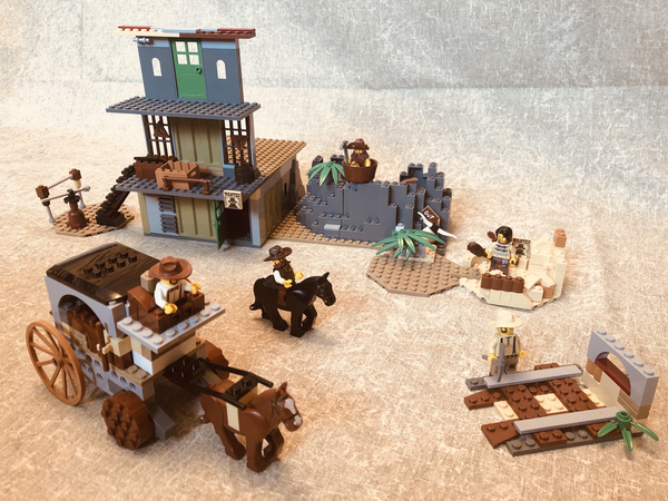 lego wild west train