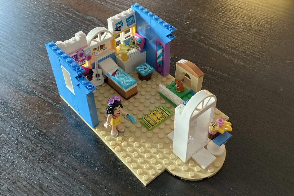 Lego bedroom hot sale