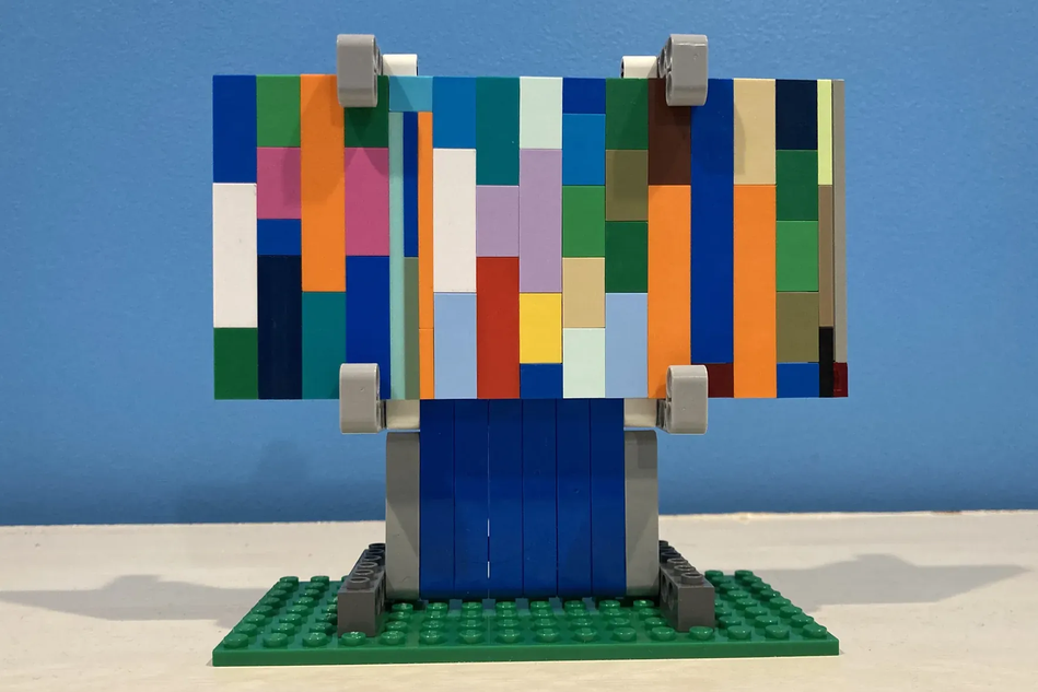 LEGO IDEAS Phone Holder for Recording