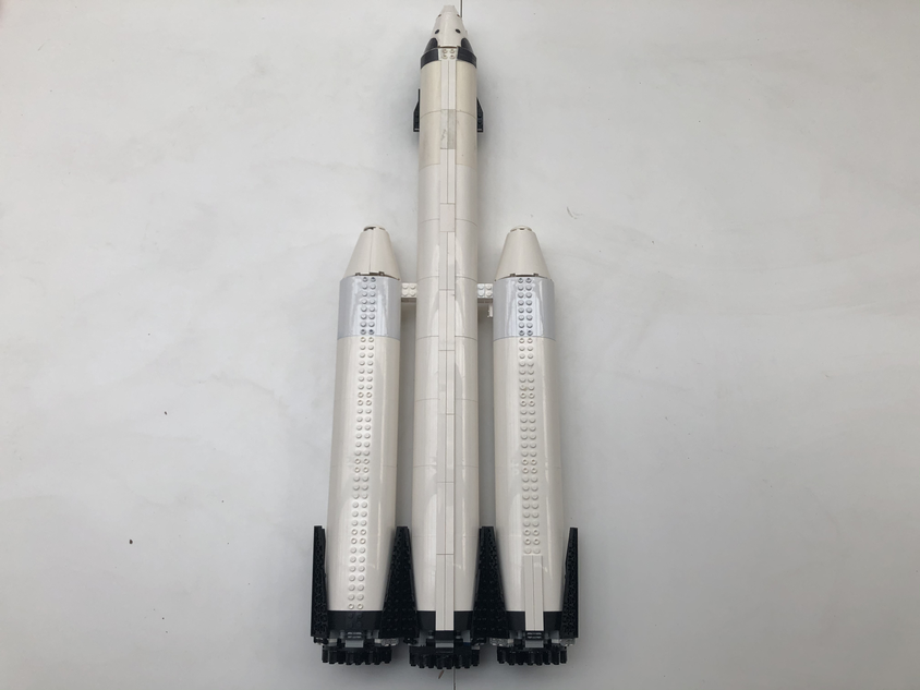 LEGO IDEAS - SpaceX Falcon 9 Rocket Complete Set