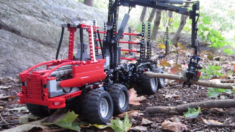 Forest machine hot sale lego technic