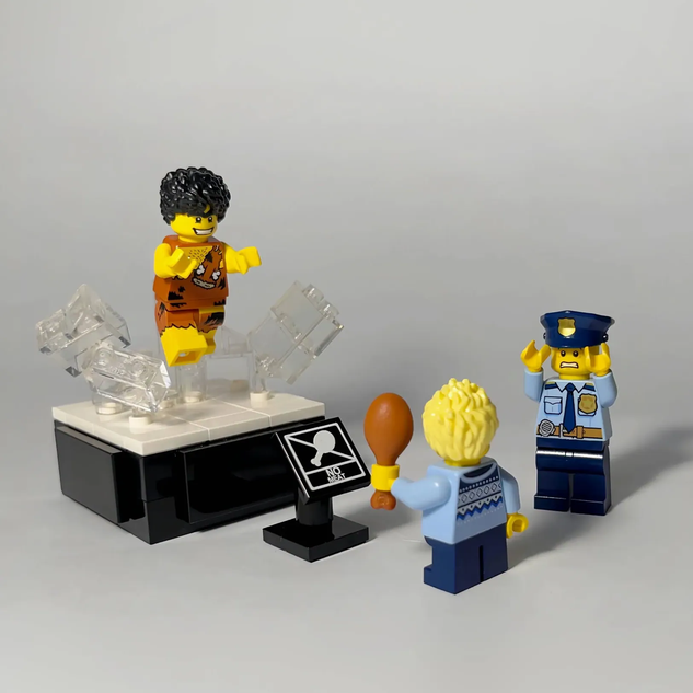 LEGO IDEAS Create your own Exhibition Frozen Cave Man