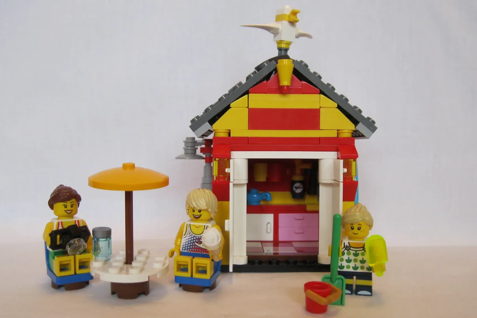 Lego cheap beach hut