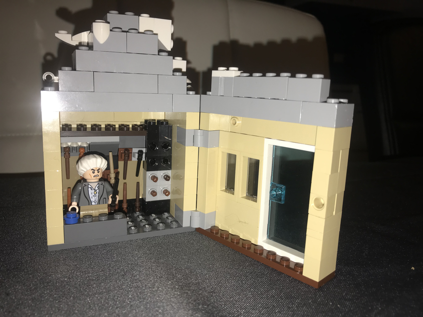 Ollivanders wand shop lego hot sale