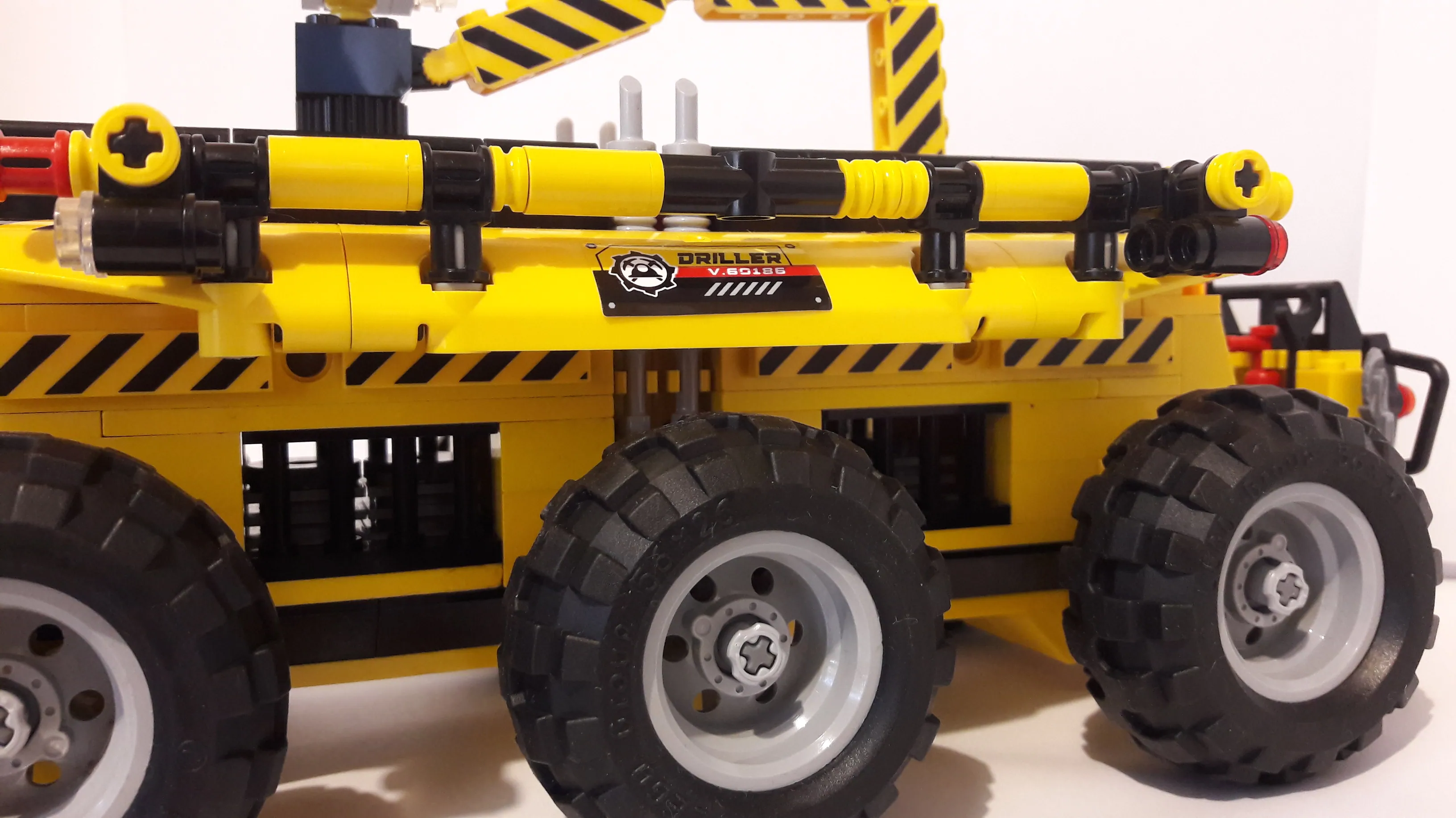 HE 10000 DT Mining Machine | LEGO® Ideas