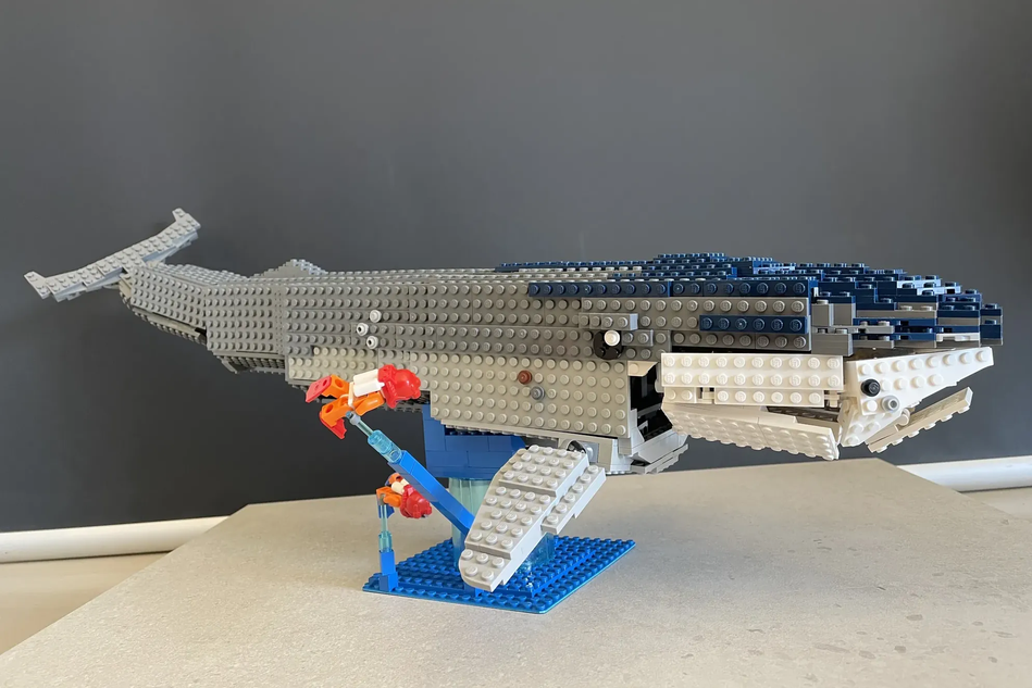 Whale lego set new arrivals