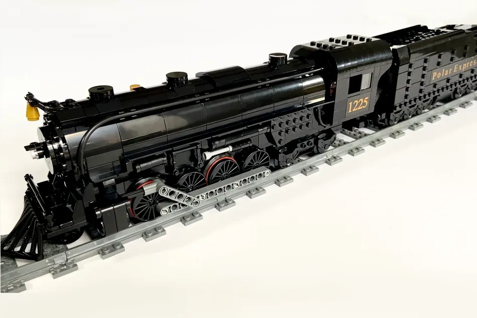 Polar express cheap lego train set