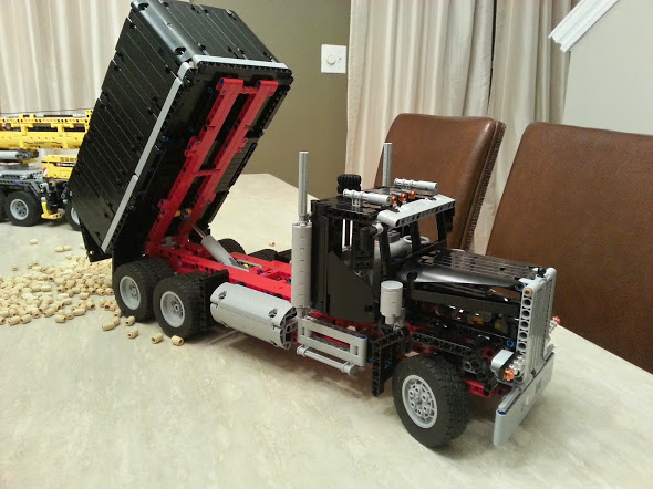 Lego dump hot sale truck moc