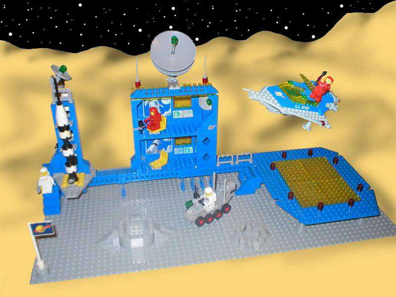 Lego space hot sale station moc