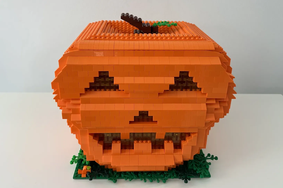 Lego best sale halloween pumpkin