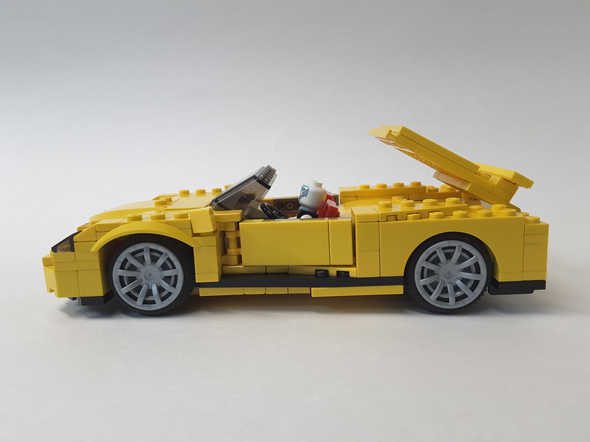 Lego creator yellow online car