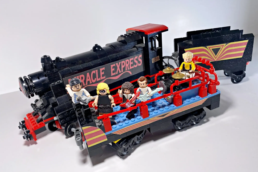 LEGO IDEAS AC DC Rock n Roll Train with Stage