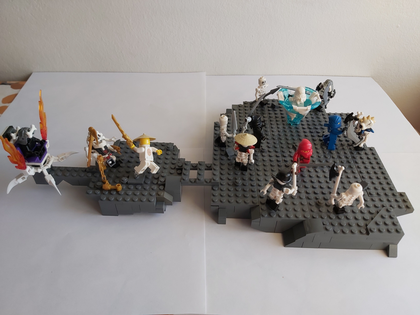 LEGO IDEAS Replicate your heroic minifigures in battle Lego